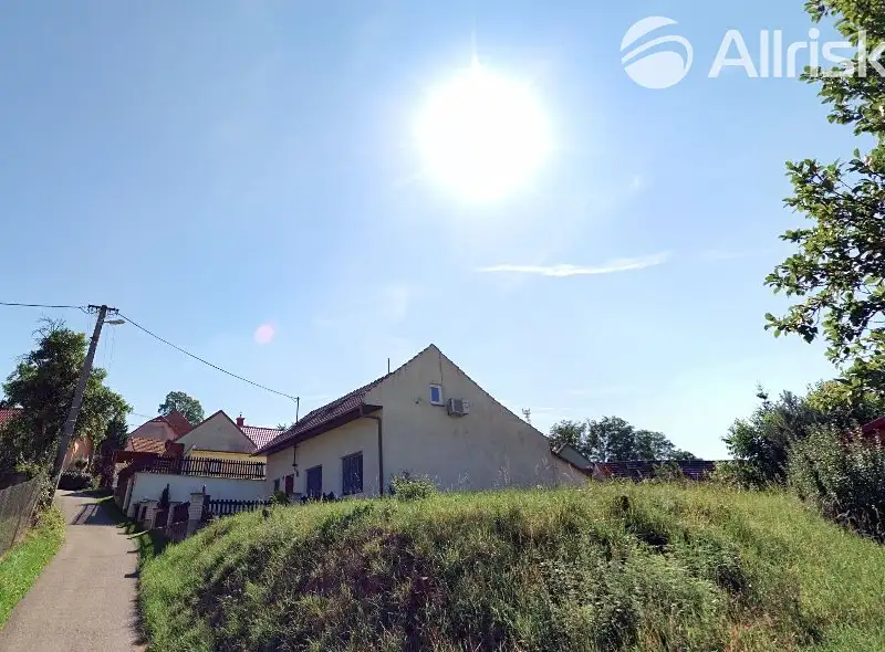 Prodej stavebního pozemku 213 m², Traplice – náhled fotky 3