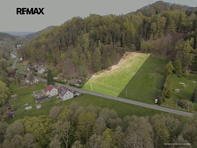 Prodej  stavebního pozemku 3 700 m²