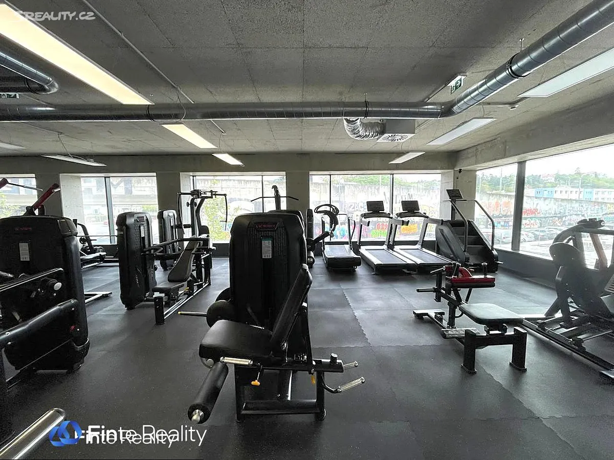 Prodej obchodního prostoru 212 m² – pohled 3