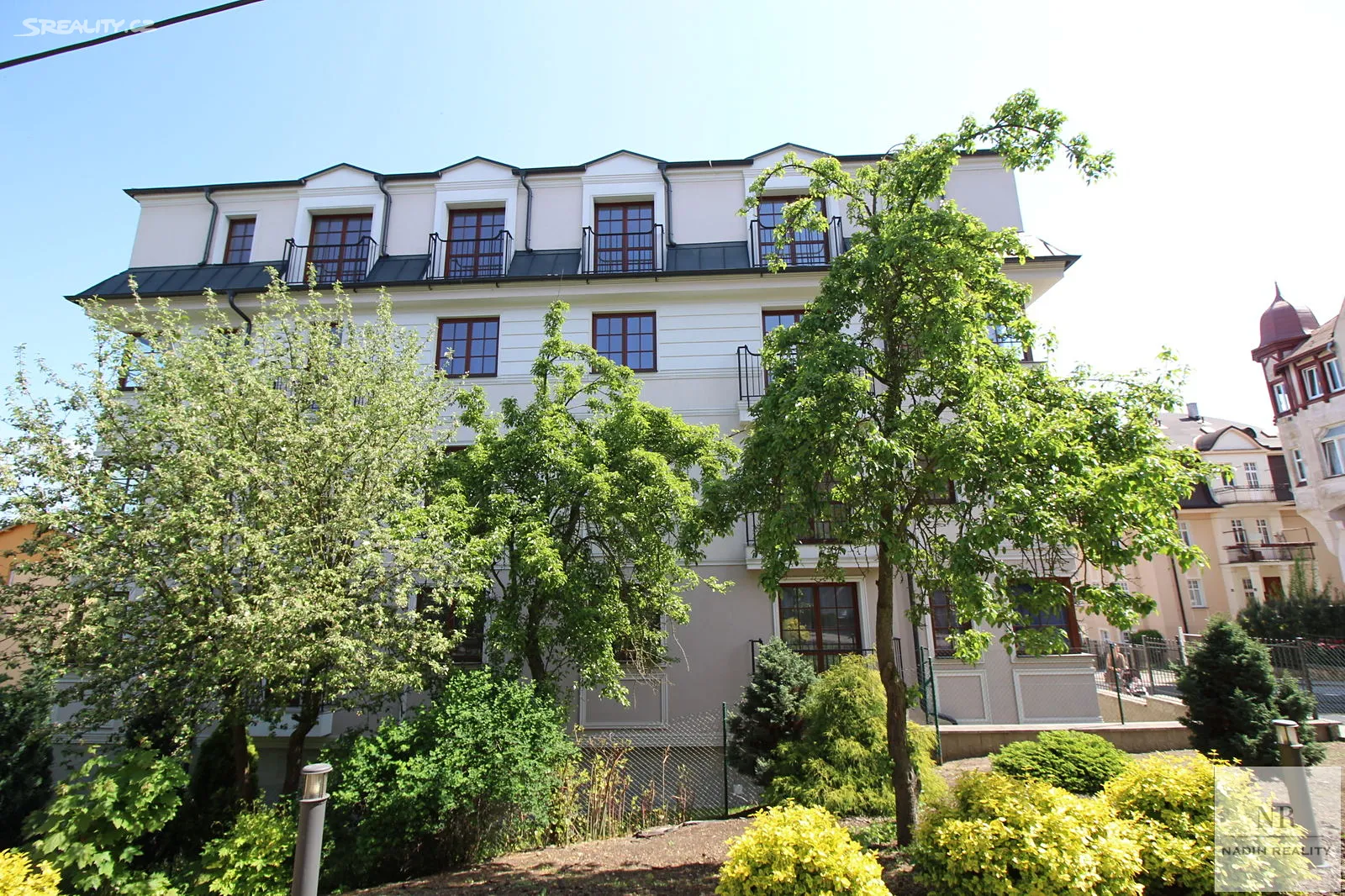 Prodej činžovního domu 1336 m²