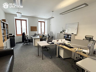 Pronájem kanceláře 106 m²