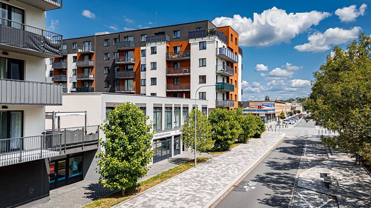 Prodej kanceláře 200 m² – fotografie 3