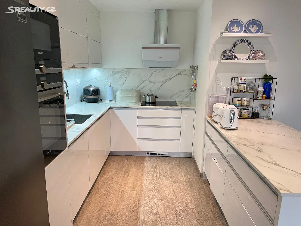 Pronájem bytu 4+kk 124 m²