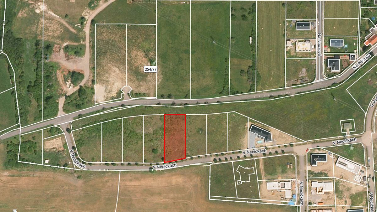 Prodej stavebního pozemku 1484 m² – fotografie 2