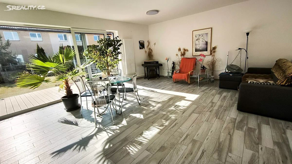 Pronájem rodinného domu 154 m², pozemek 200 m² – pohled 4