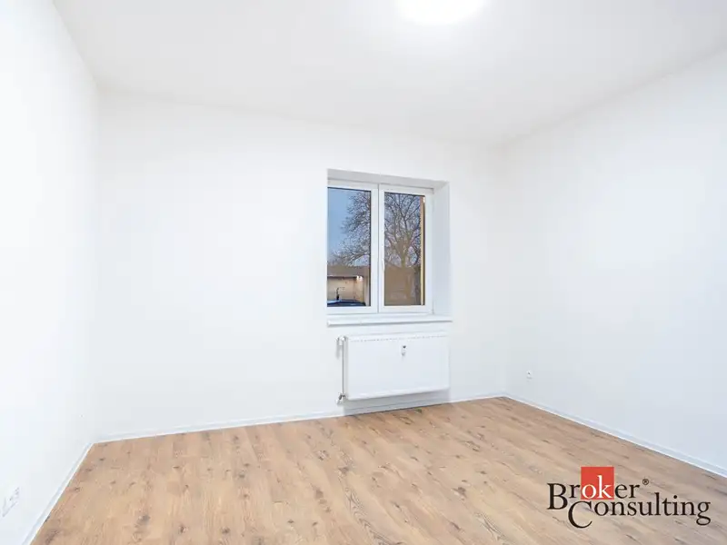 Pronájem bytu 1+kk 22 m², Ostrava – náhled fotky 3
