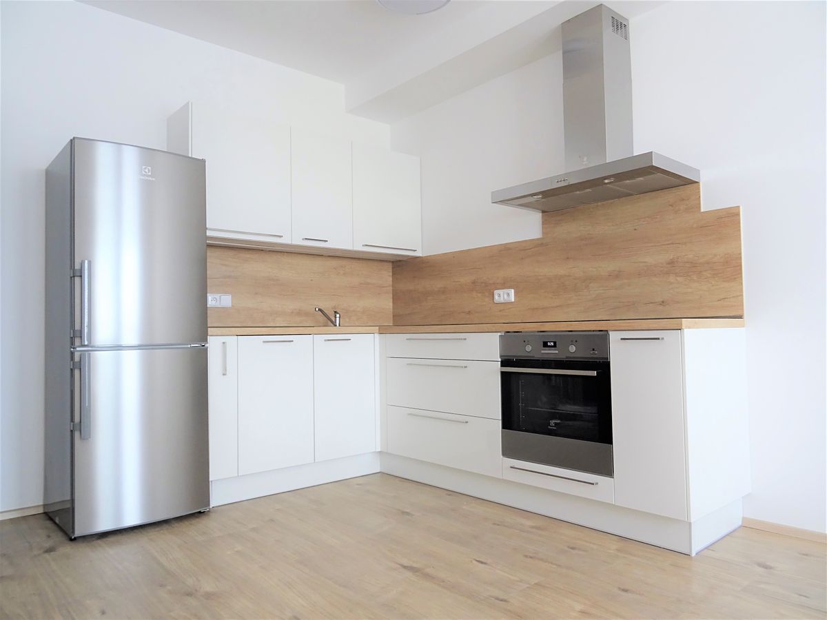 Pronájem bytu 2+kk 55 m²