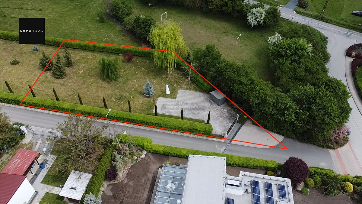 Prodej stavebního pozemku 1057 m² – fotografie 2