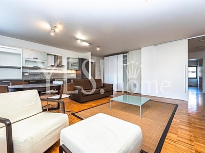 Pronájem bytu 4+kk 98 m² — photo 2