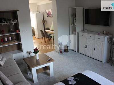 Pronájem bytu 1+1 37 m²