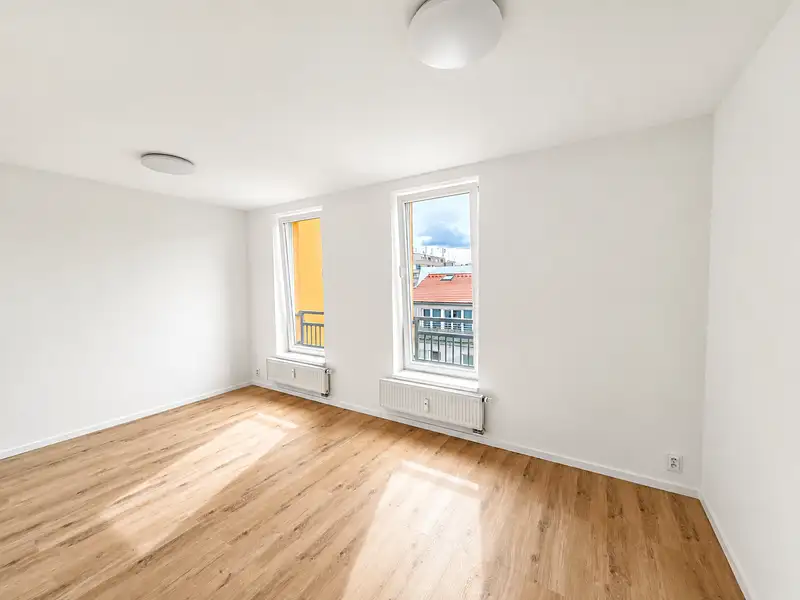Prodej bytu 1+kk 26 m², Praha – náhled fotky 2
