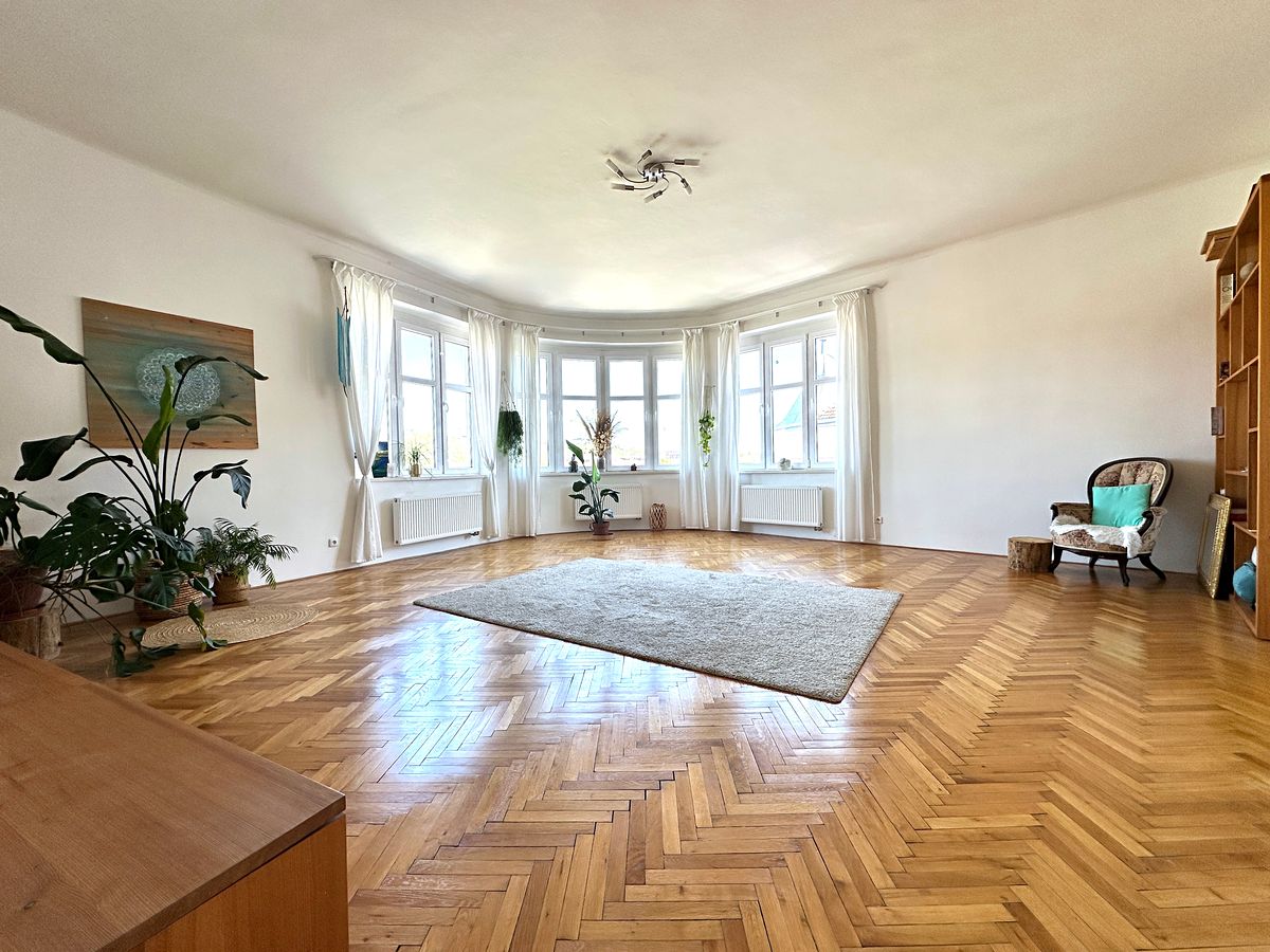 Pronájem bytu 4+1 134 m²