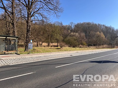 Prodej  pozemku 714 m²