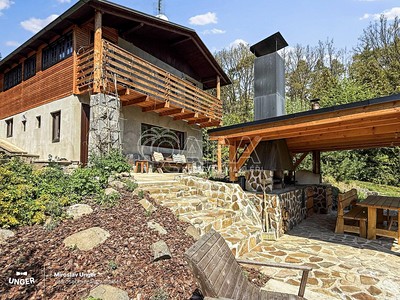 Prodej  chaty 99 m², pozemek 771 m²
