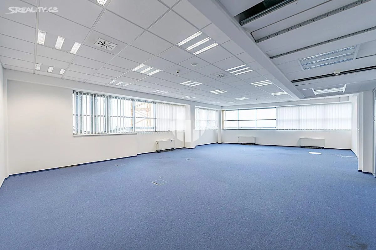 Pronájem kanceláře 400 m² - Widok 3