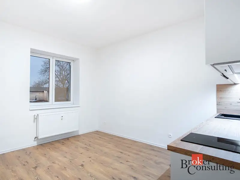 Pronájem bytu 1+kk 22 m², Ostrava – náhled fotky 2