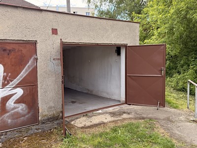Pronájem garáže 20 m² — photo 3