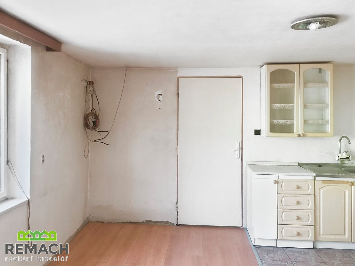 Prodej rodinného domu 60 m², pozemek 262 m² – fotografie 5