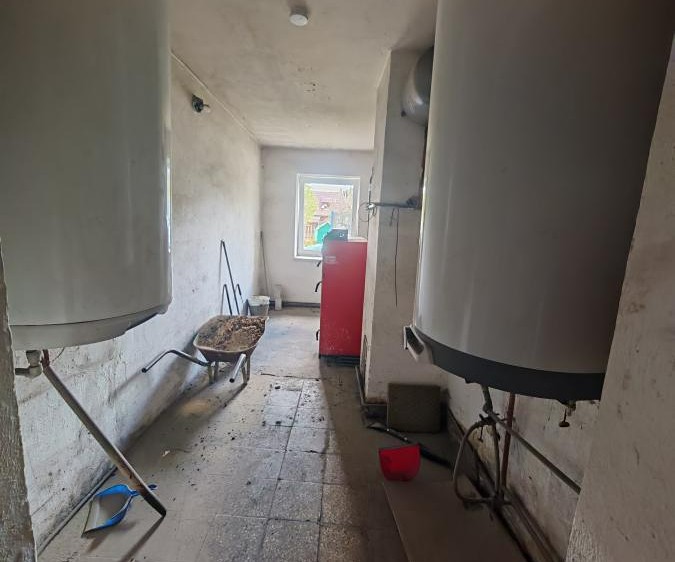 Prodej komerčního prostoru, 330 m² (17 z 28)