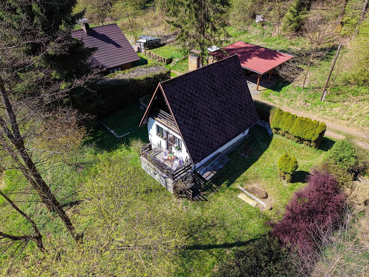 Prodej chaty 96 m², pozemek 376 m² – fotografie 2