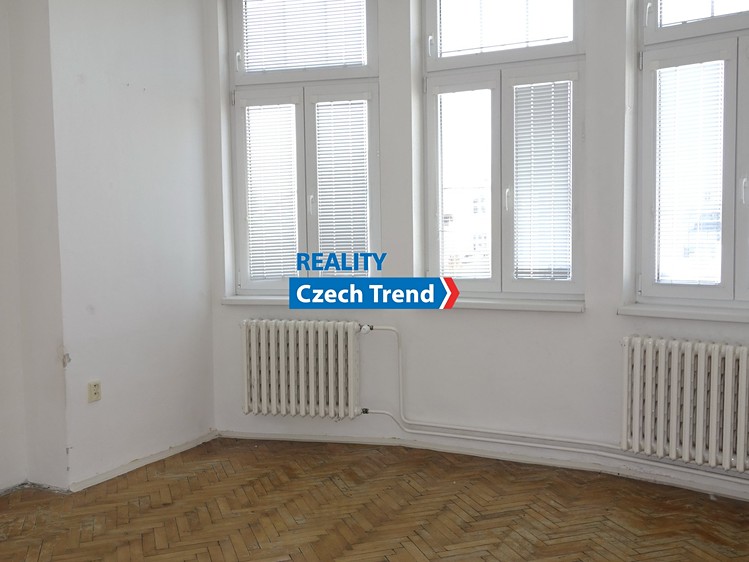 Pronájem bytu 4+1, 137 m² (3 z 8)