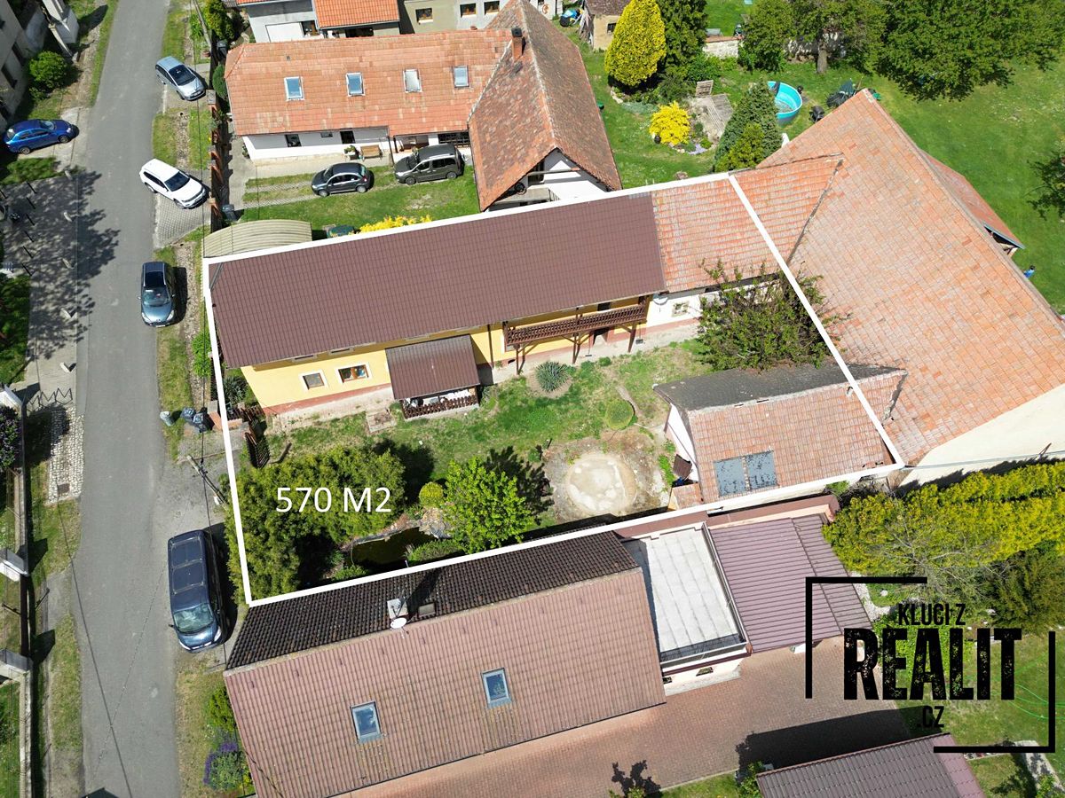 Prodej rodinného domu 170 m², pozemek 570 m² – fotografie 4