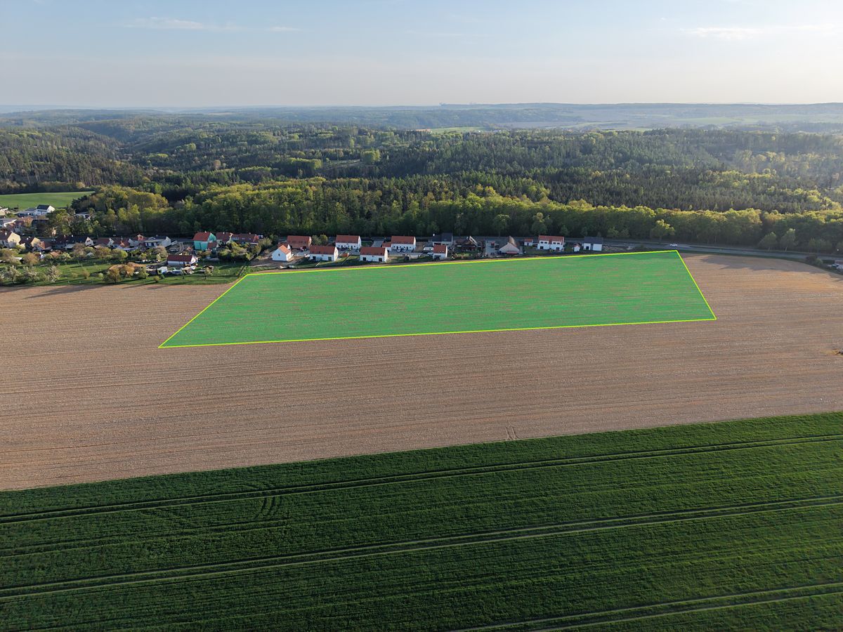 Prodej stavebního pozemku 14591 m² – fotografie 3
