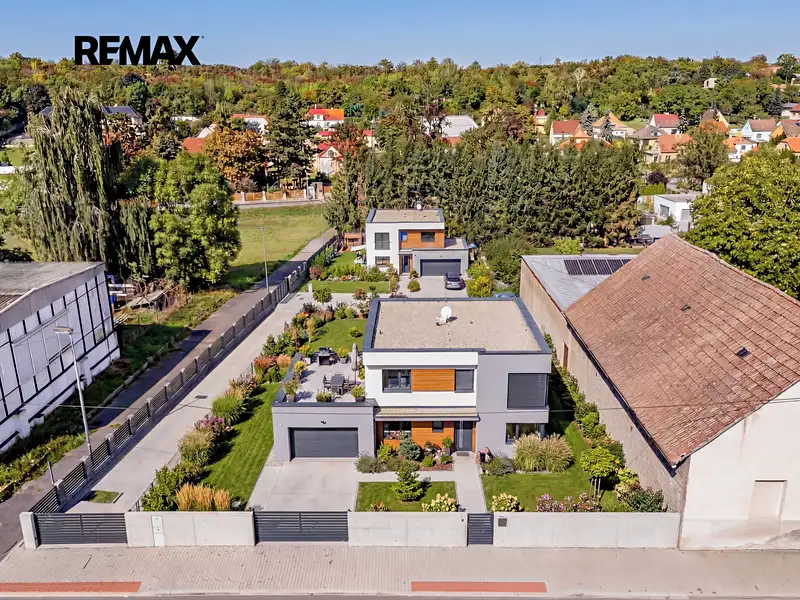 Prodej stavebního pozemku 1449 m², Kladno – náhled fotky 1