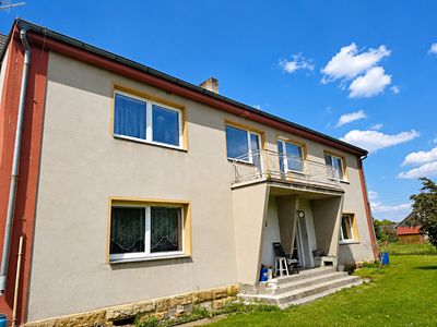 Prodej rodinného domu 200 m², pozemek 5269 m²