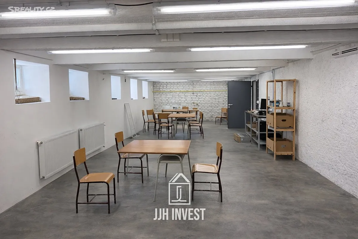 Pronájem kanceláře 112 m² - Widok 2