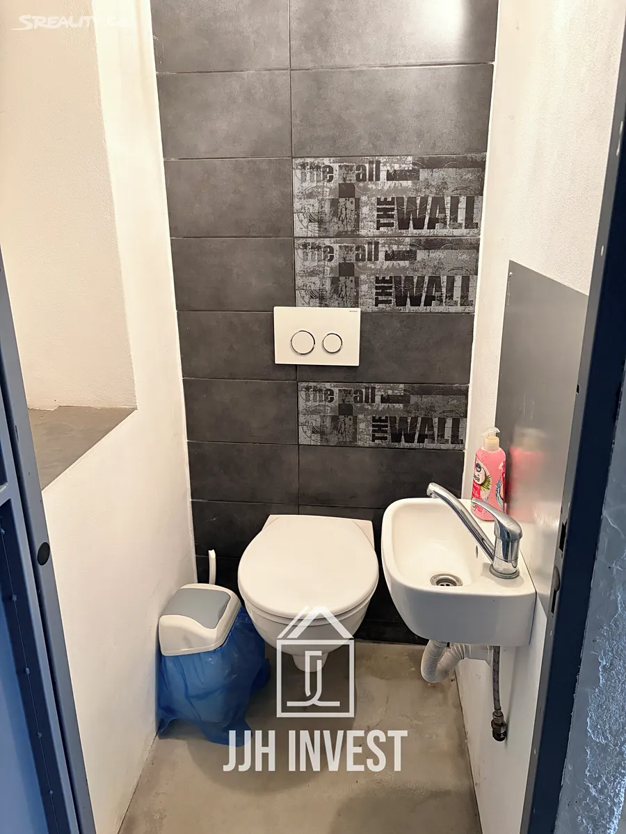 Pronájem kanceláře 112 m² - Więcej