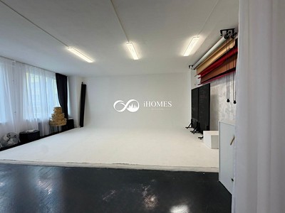 Pronájem obchodního prostoru 99 m² — photo 3