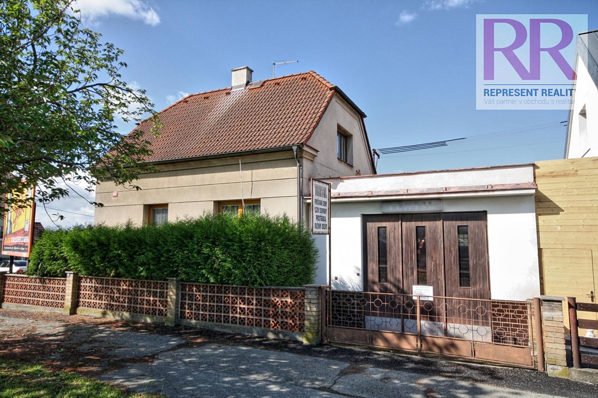 Prodej rodinného domu 69 m², pozemek 529 m² – fotografie 2