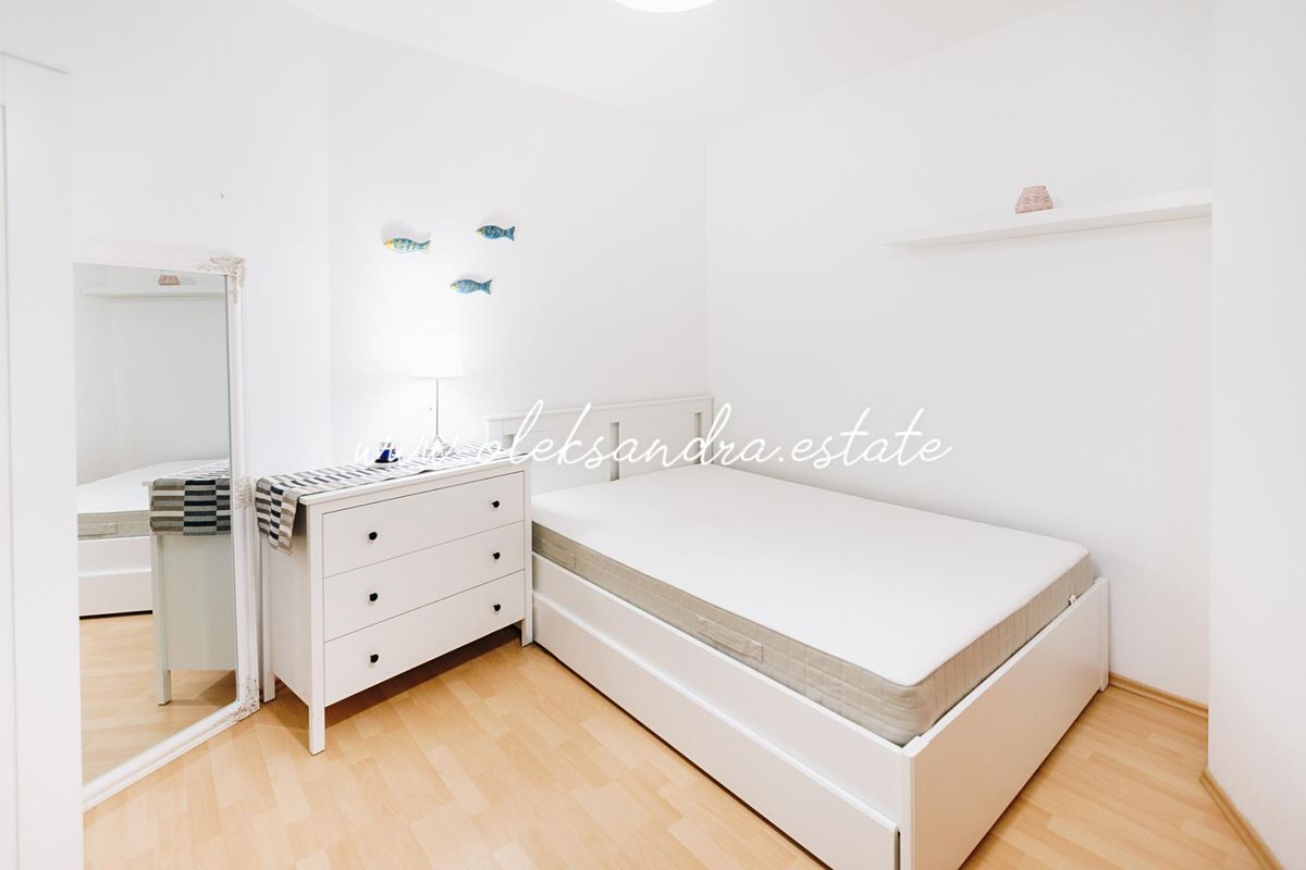 Pronájem bytu 2+kk 38 m² (Jednopodlažní)