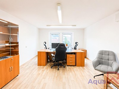 Pronájem kanceláře 22 m² — photo 3