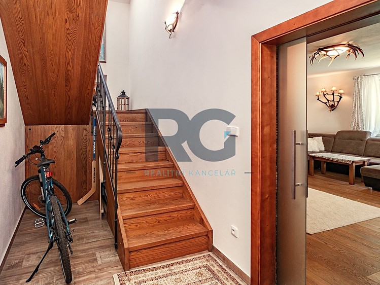 Prodej domu, 491 m² (34 z 40)