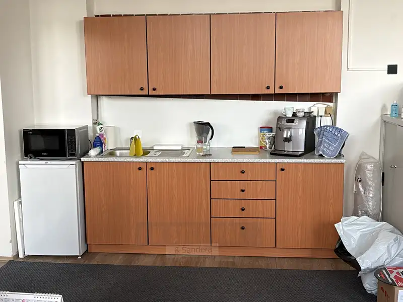 Pronájem kanceláře 71 m², České Budějovice – náhled fotky 3