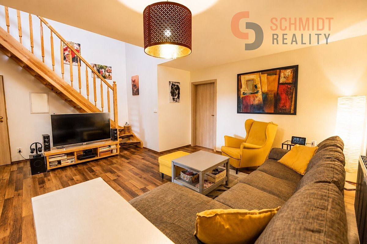 Prodej rodinného domu 323 m², pozemek 848 m² – fotografie 5