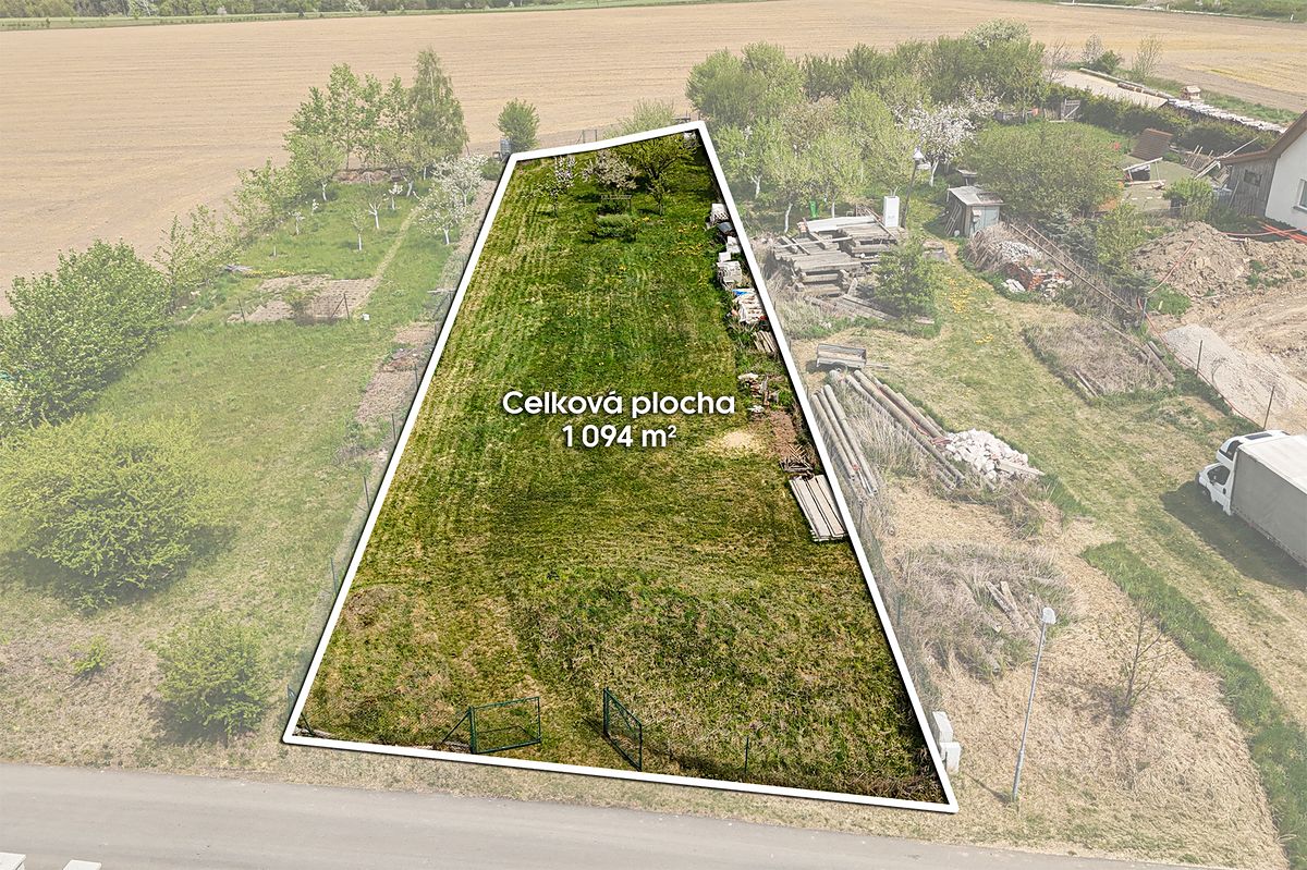Prodej stavebního pozemku 1094 m²