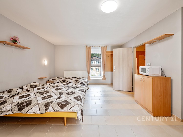 Будинок на продаж, 1 320 м² (27 з 48)
