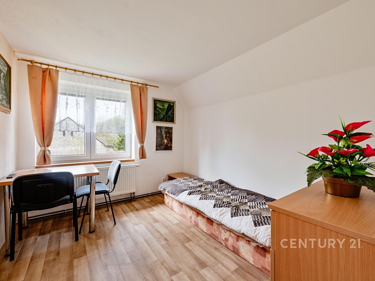 Комерційне приміщення на продаж, 1 320 м² (32 з 48)