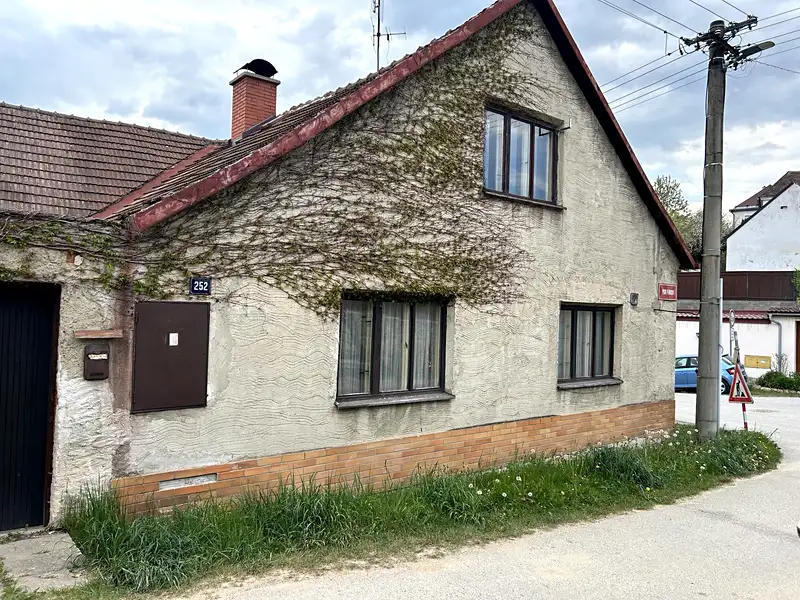Prodej rodinného domu 160 m², pozemek 700 m², Strmilov – náhled fotky 3