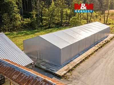 Pronájem  komerčního pozemku 513 m²