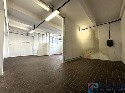 Pronájem skladového prostoru 70 m²