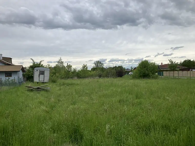 Prodej stavebního pozemku 966 m², Pečky – náhled fotky 2