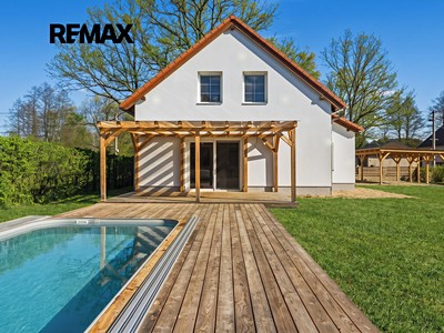 Prodej  rodinného domu 159 m², pozemek 1 062 m²