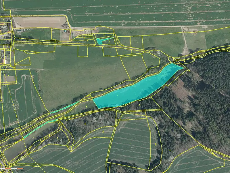 Prodej pole 44145 m², Benešovice – náhled fotky 1