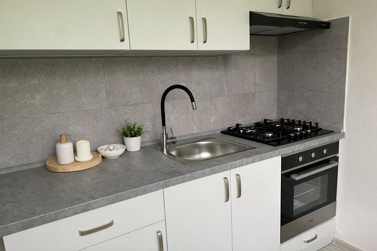 Pronájem bytu 3+1 61 m² – fotografie 2