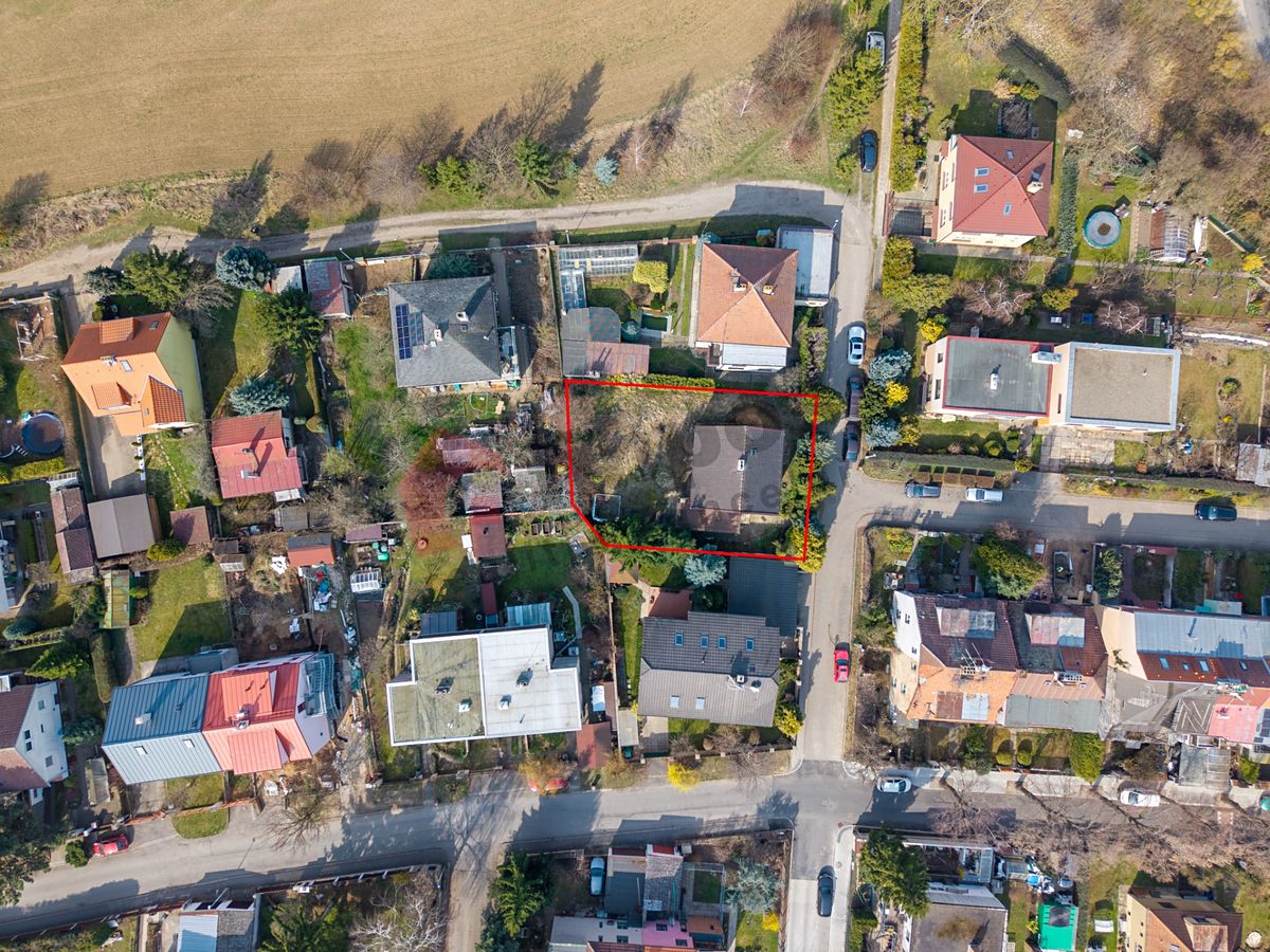 Prodej rodinného domu 158 m², pozemek 547 m² – fotografie 3
