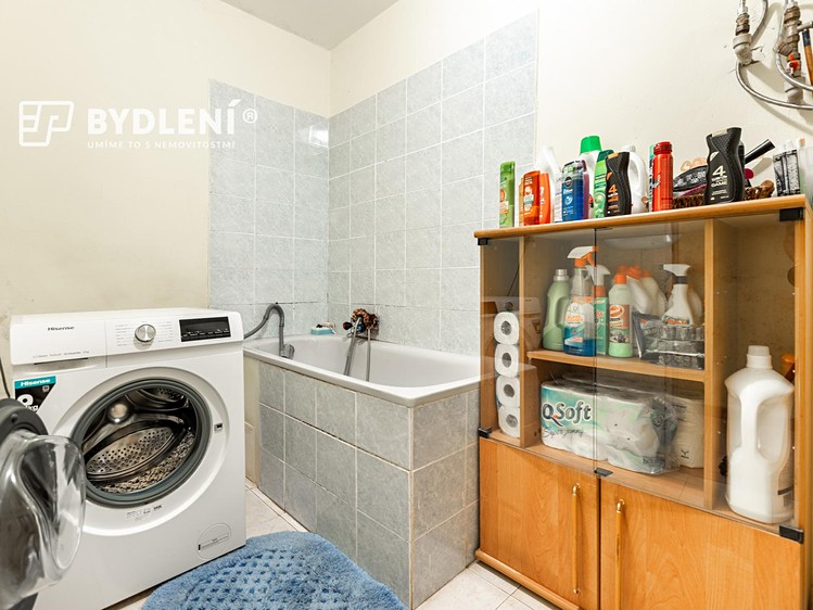Prodej komerčního prostoru, 330 m² (10 z 33)